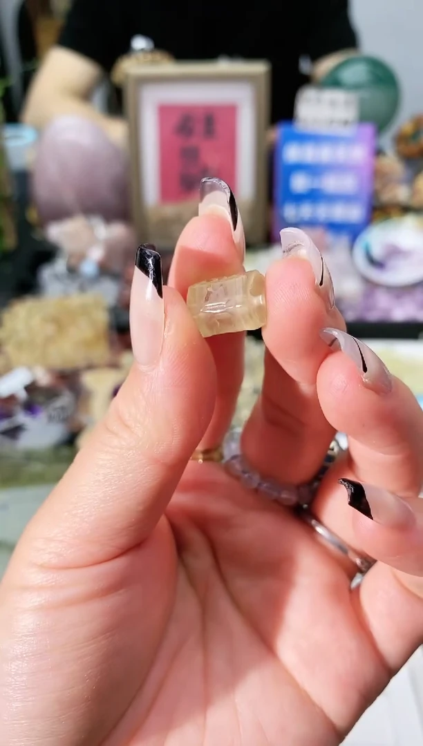 未镶嵌颈饰水晶10a多样性发其一/6.2/1个