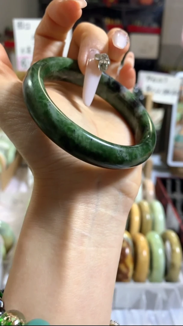 未镶嵌手镯蓝田玉（蛇纹石化大理石玉）1 54+ 包容