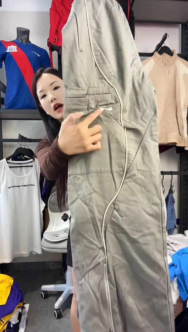 228编码 瑕疵款直播间过款为准 尺码XS