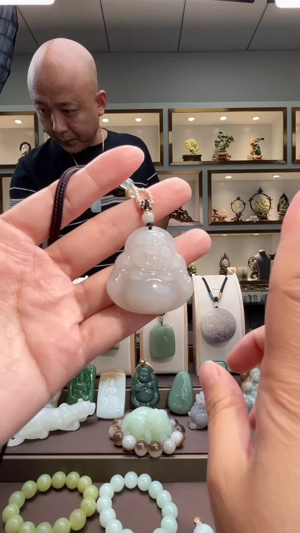 颈饰未镶嵌和田玉苏