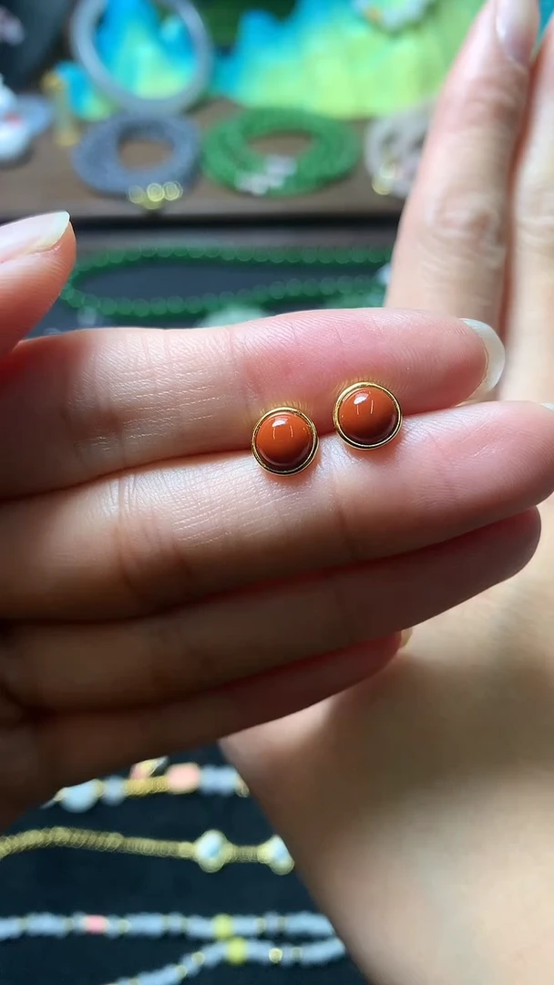 【闪购商品】南红玛瑙耳饰银S925镶嵌耳钉