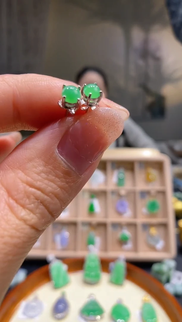 翡翠银S925镶嵌吊坠(不含链)耳钉