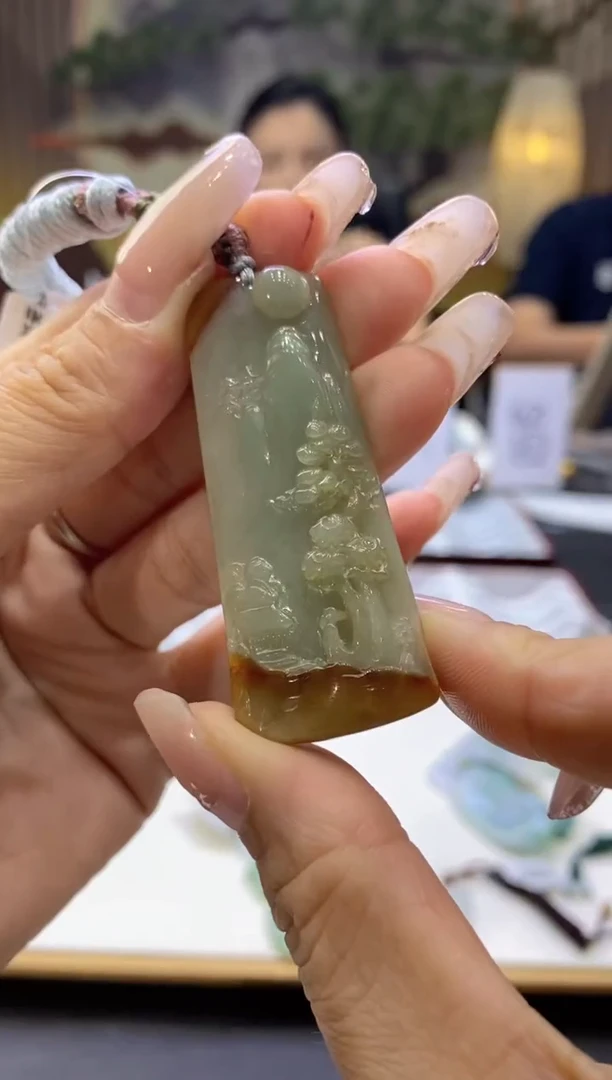 翡翠未镶嵌颈饰00008520