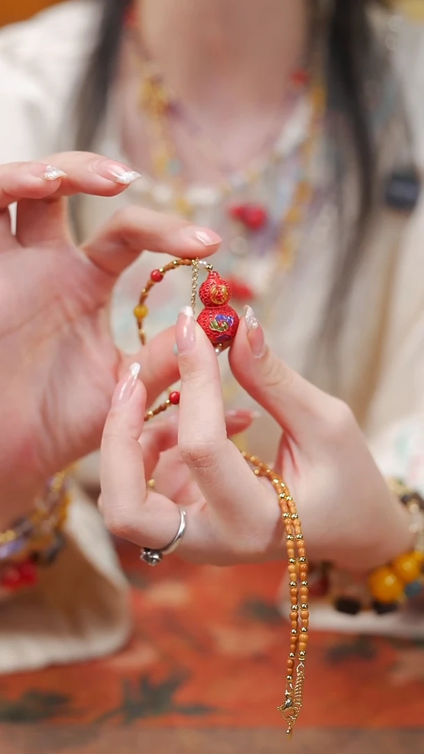 10宴禾堂精工项链-----148