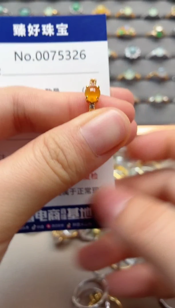 银S925镶嵌戒指翡翠1