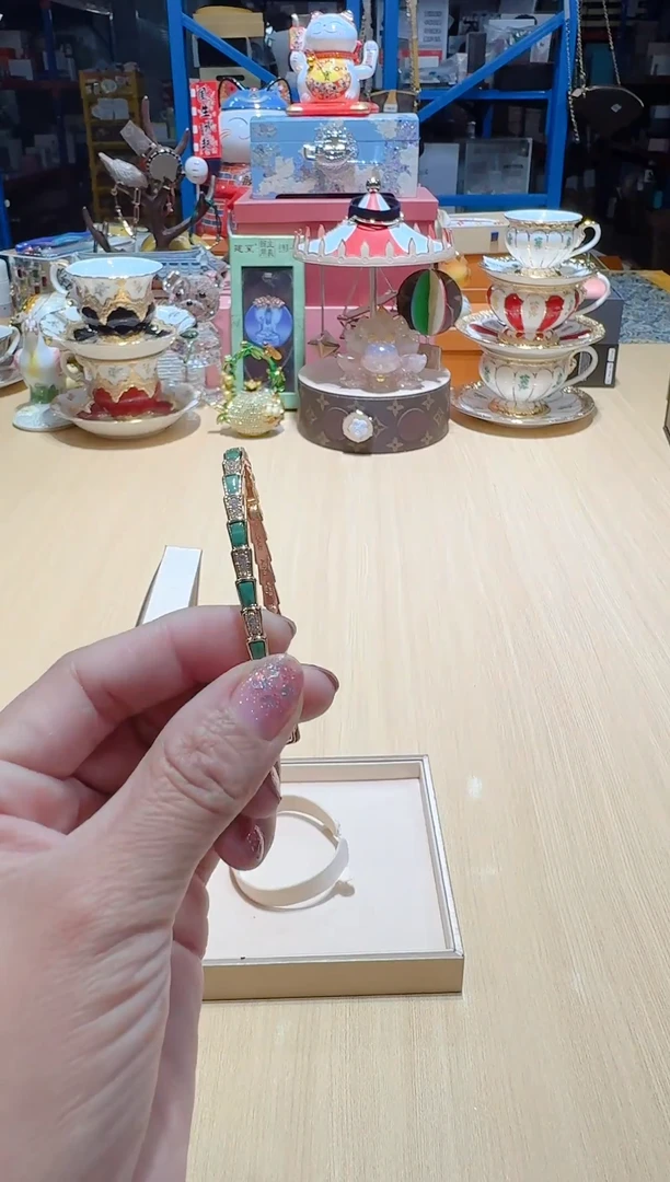 瓷片全场正品,一件不留@@1