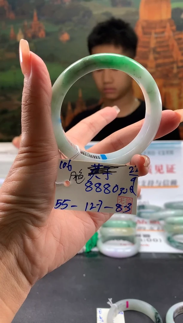 未镶嵌手镯翡翠月**?翡翠手镯 下单联系小耳机#106