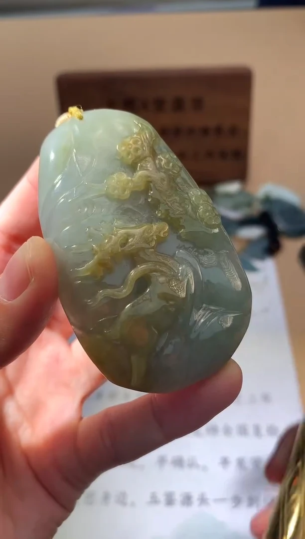 未镶嵌定制翡翠翡翠挂件 多样性发一件