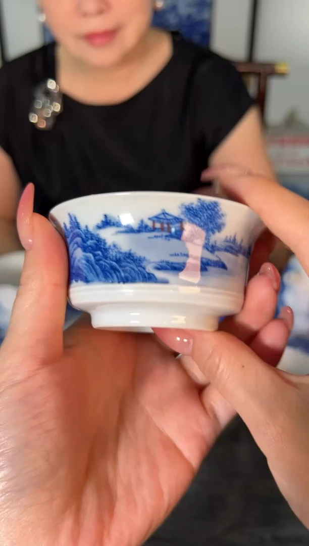 吴小琴