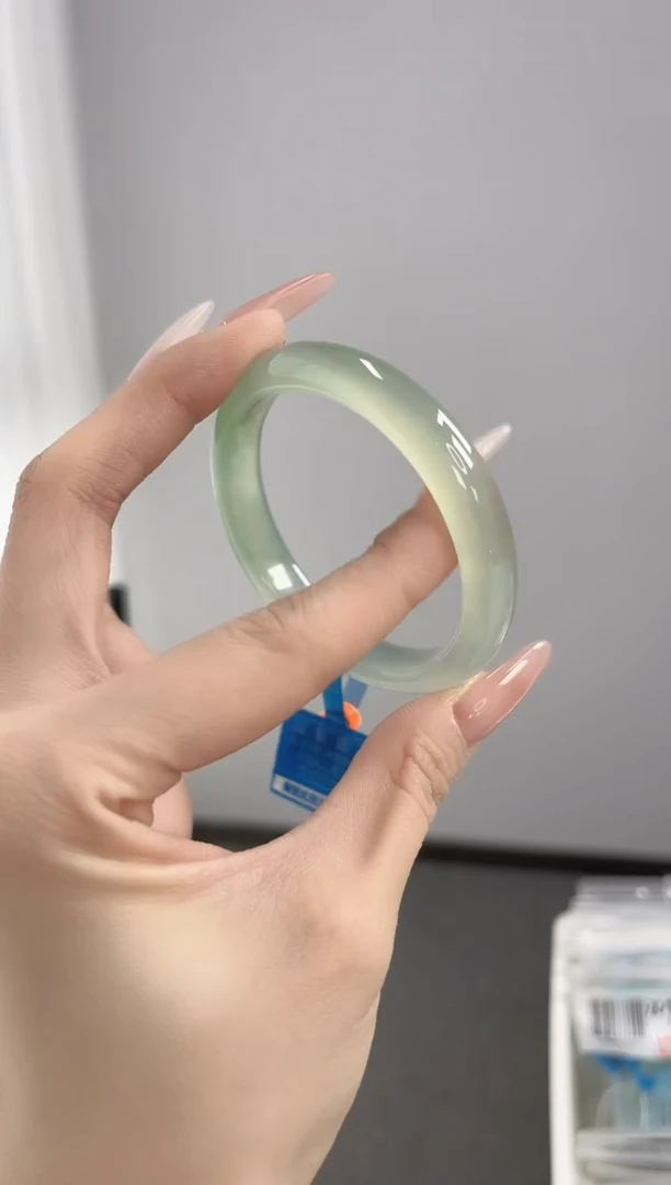 【闪购商品】玛瑙/玉髓手镯未镶嵌53-54圈