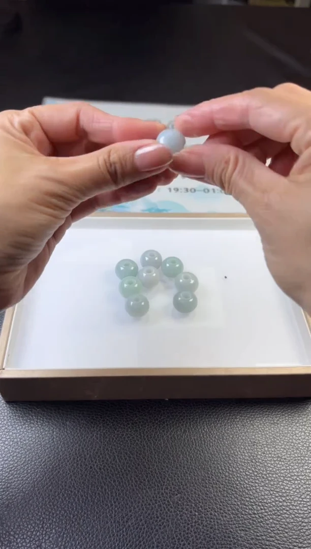 未镶嵌挂件翡翠多样性发一件R703165