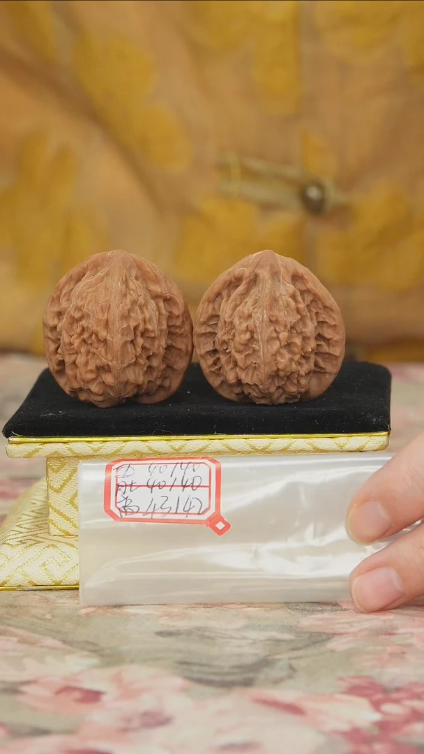 把件文玩核桃望月