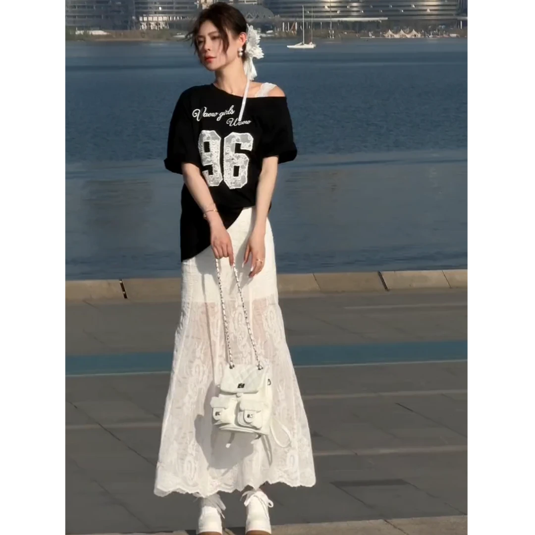 欧货时尚刺绣蕾丝数字露肩吊带短袖T恤女2025夏新款宽松减龄上衣