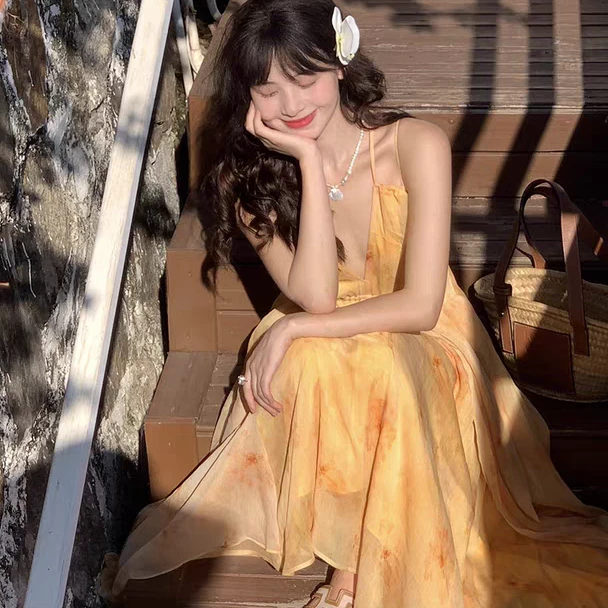 【TA】法式黄色吊带收腰显瘦法式连衣裙夏季度假风25049