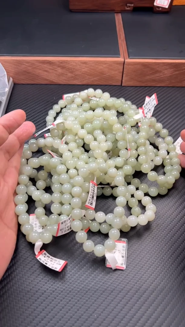 手串未镶嵌和田玉且末微色差近矿卡10h多样性发货拍一发一