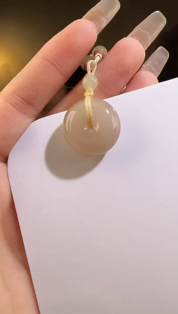 【闪购商品】和田玉颈饰未镶嵌扣p