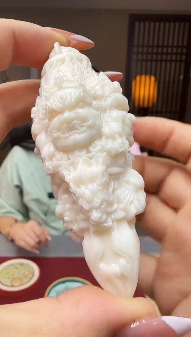 甄选好物 | 玉化粉料牙牙黄老头金刚杵手把件