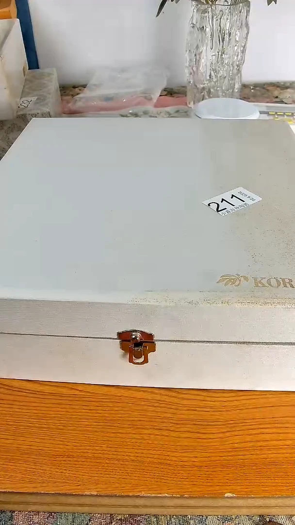 瓷片蒙****牙小淼海外陶瓷工艺品