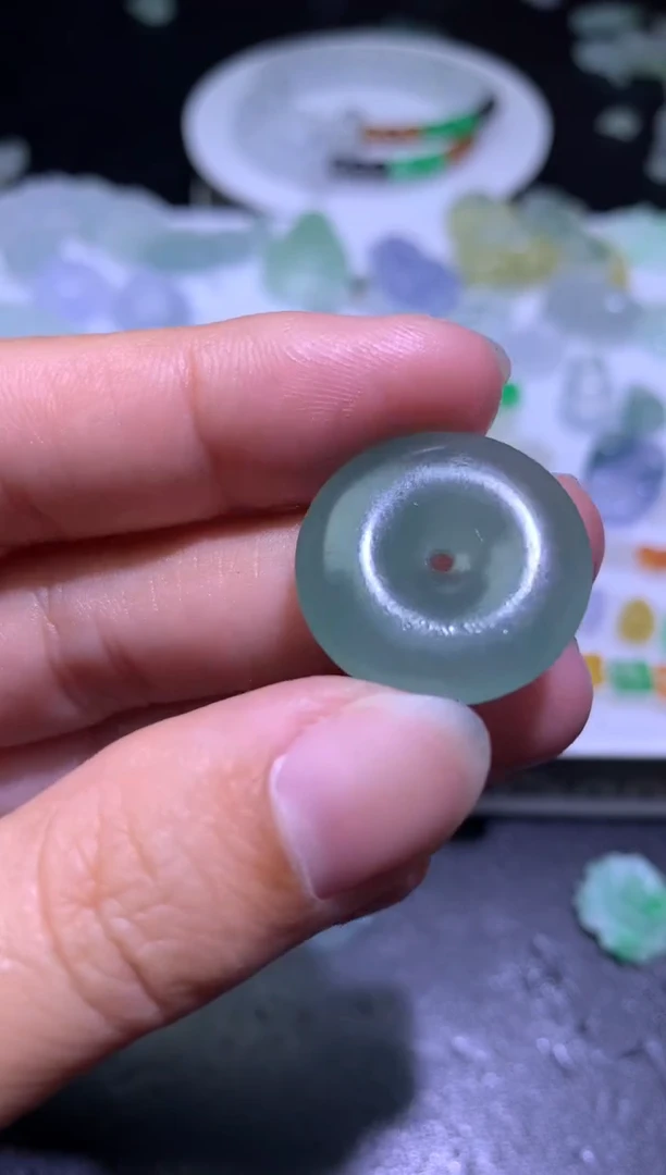 定制翡翠未镶嵌毛货