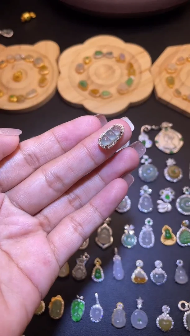 吊坠(不含链)银S925镶嵌翡翠1