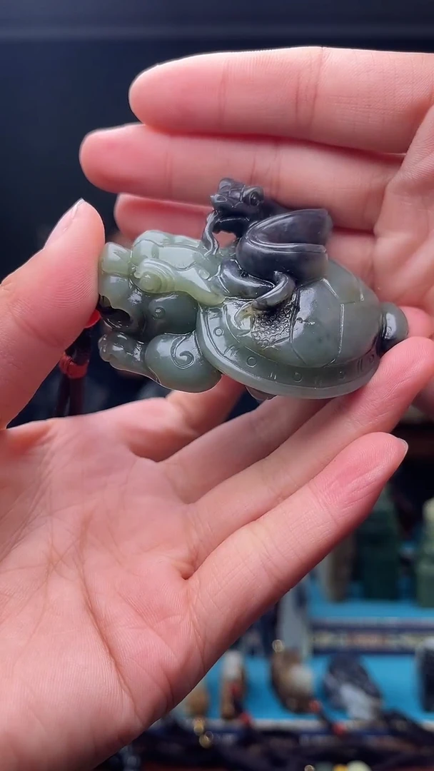 未镶嵌和田玉挂件1