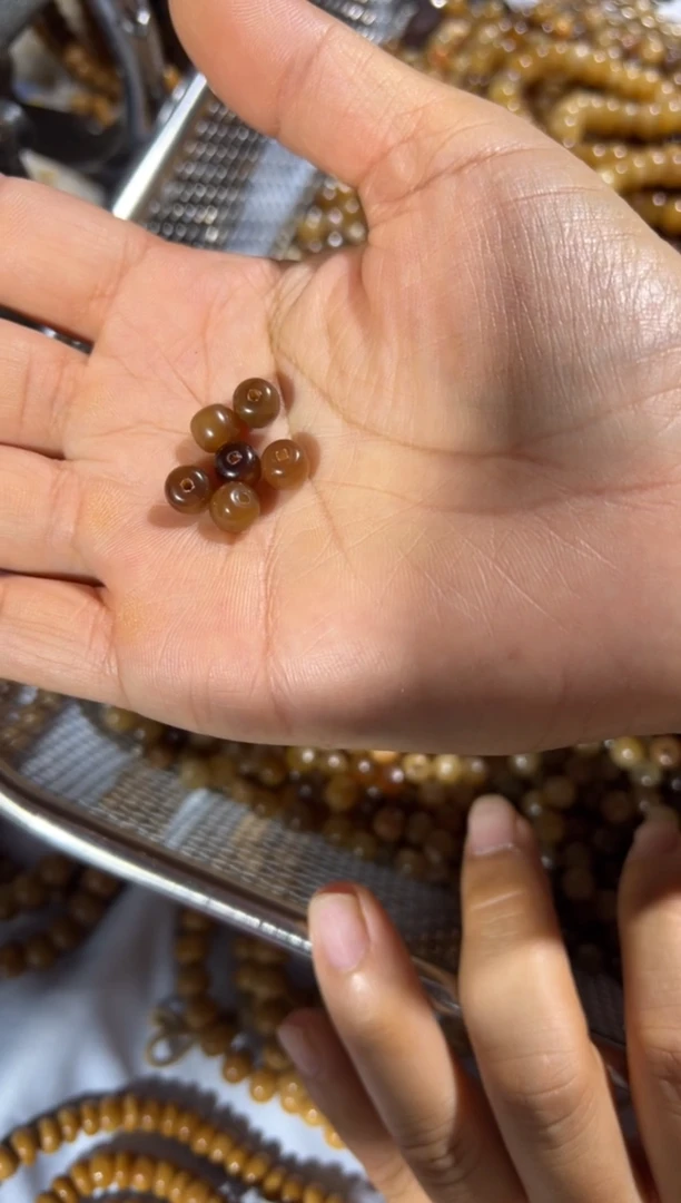 吊坠龙脊菩提?**点卡7老型玉化料脖挂