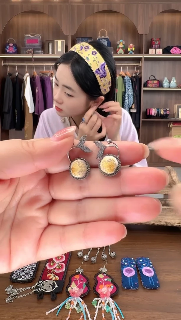 刺绣扶光苗绣传承17