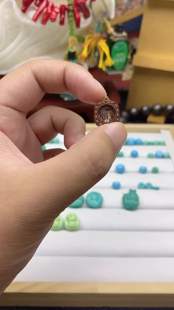 查罗石合金新款皮卡卡手机挂