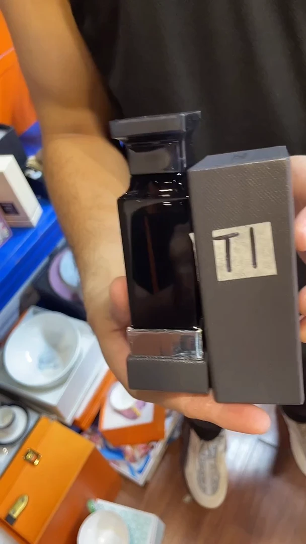 杯鸿辉家品牌瓷器，京东包邮！