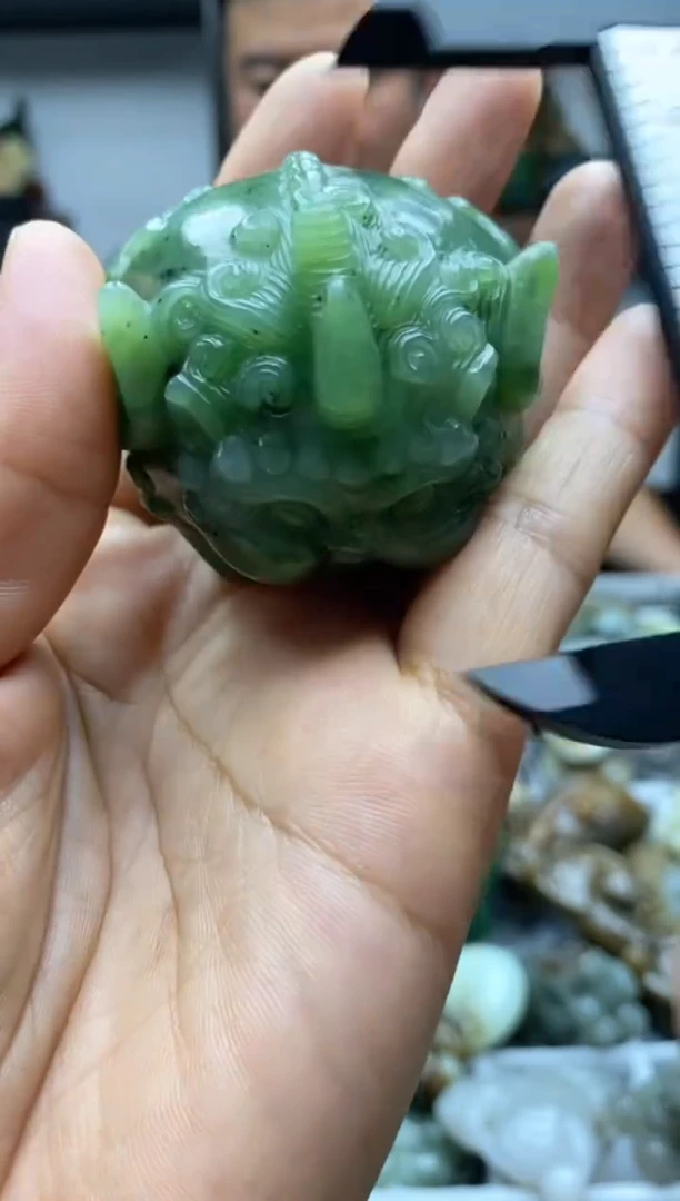 未镶嵌和田玉把件1