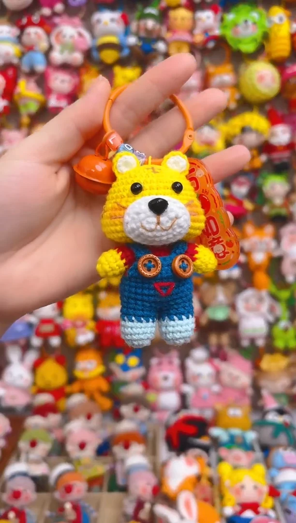纯手工制作毛线钩织成品蓝色老虎