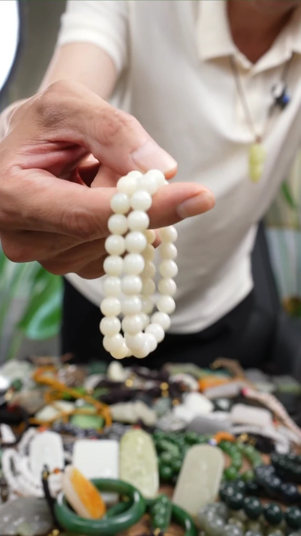 手串未镶嵌和田玉（糖玉）和田玉米达手串