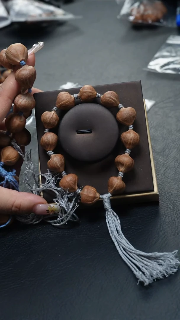 橄榄核吊坠橄榄核