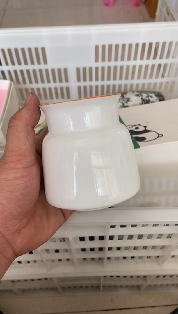 杯无运费险有瑕疵的摄影的产品有使用过的痕迹有点脏介意勿拍