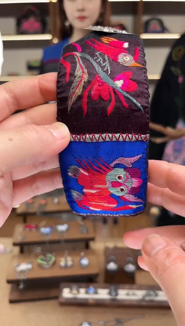 织绣A112黔东南苗族刺绣