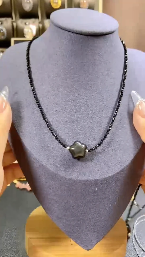 水晶手链未镶嵌黑星星