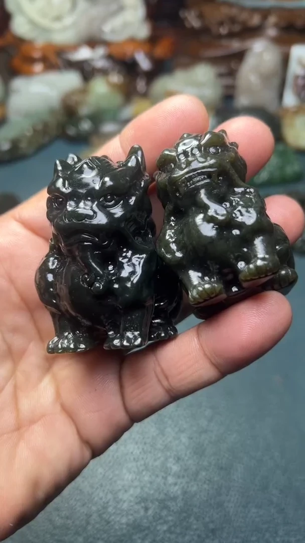 未镶嵌和田玉把件2