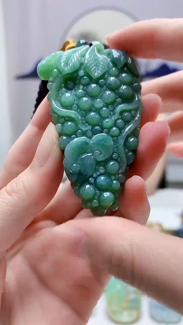 未镶嵌定制翡翠4852zm-毛货挂件葡萄26