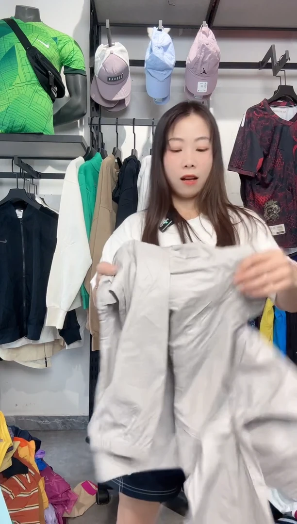 1718编码 瑕疵款直播间过款为准 尺码XS