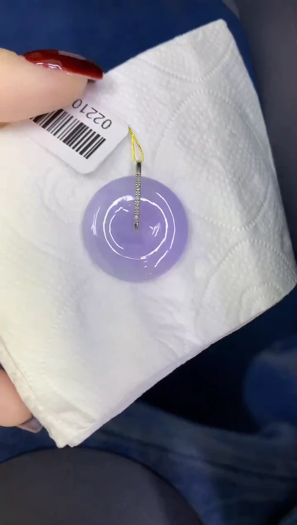 颈饰18K金镶嵌翡翠缅甸天然翡翠A货