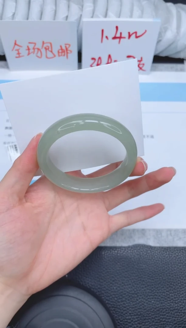 未镶嵌手镯石英质玉A112-53.1