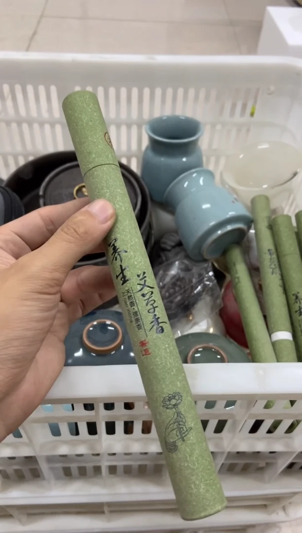杯无运费险有瑕疵的摄影的产品有使用过的痕迹有点脏介意勿拍