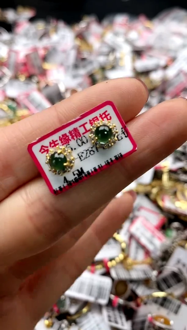 【闪购商品】翡翠戒指银S925镶嵌44444444       1