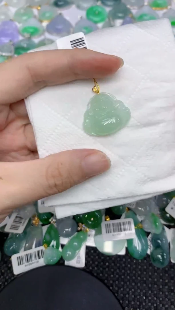 颈饰18K金镶嵌翡翠1111111