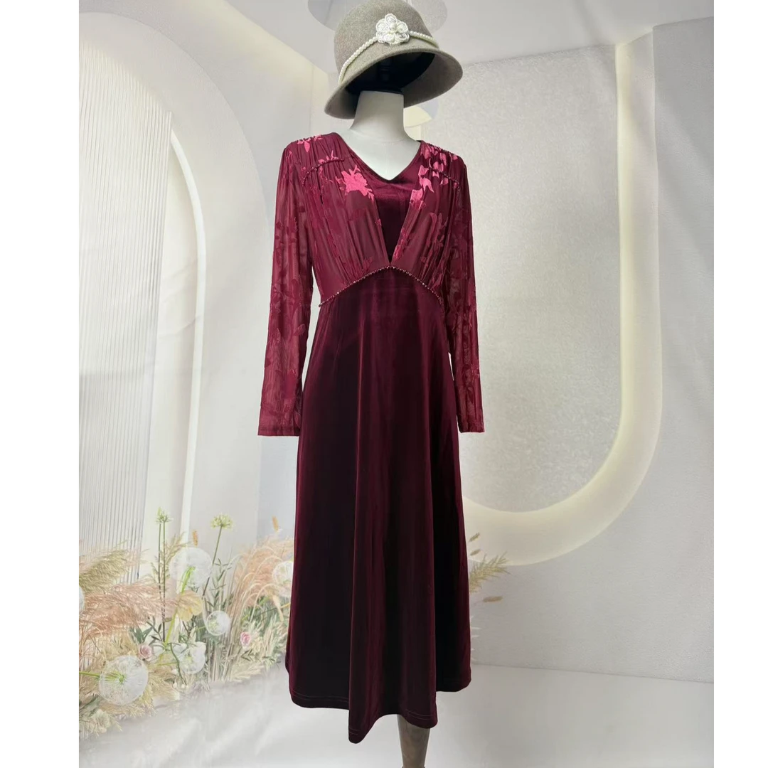 春秋款复古印花拼接V领连衣裙T098