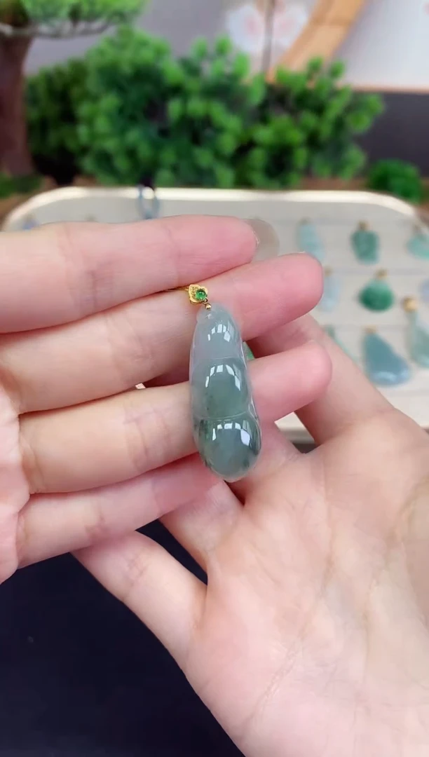 吊坠(不含链)18K金镶嵌翡翠豆子-@@CMT