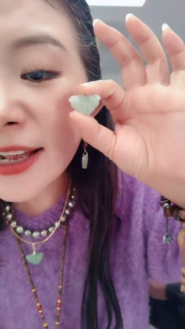 颈饰未镶嵌翡翠0529蝴蝶单个