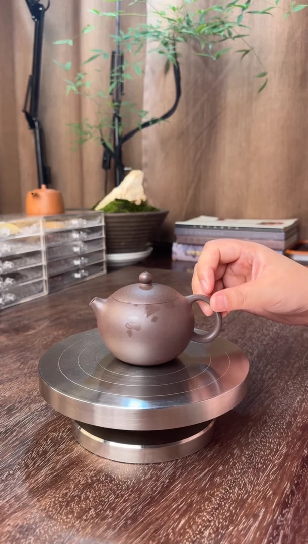 憨嘴西施-半手精工（蠡墅天青）容量：200CC