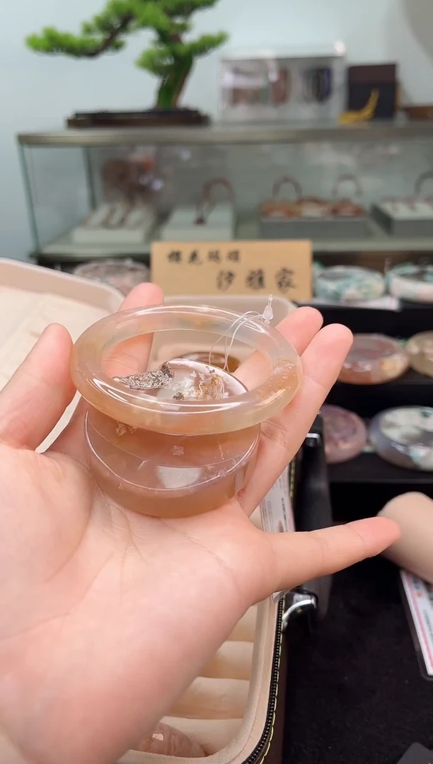 未镶嵌手镯石英质玉56圈口（赠品镯心）6455234