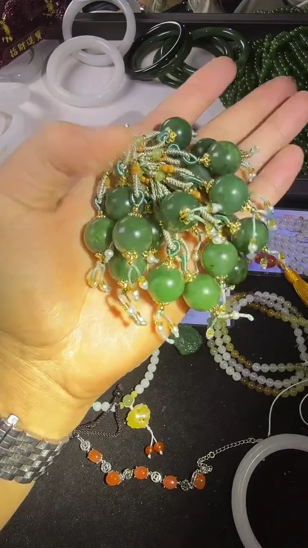 颈饰未镶嵌和田玉多样性发货